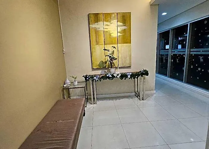 Avida Tower 1br It Park Hotel