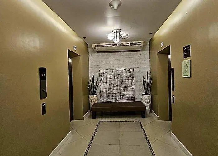 Avida Tower 1br It Park Hotel 3*
